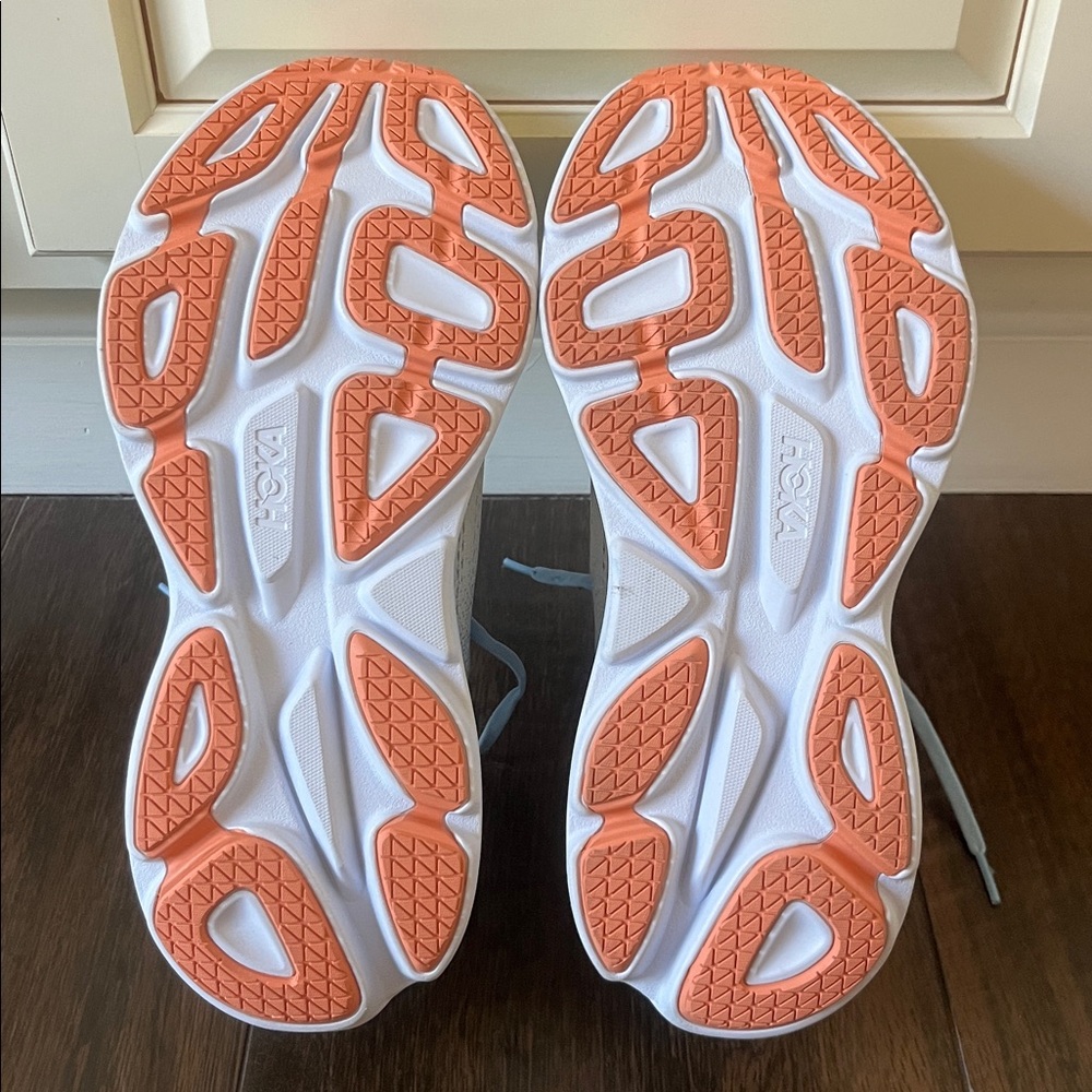 NWT Hoka BONDI 8 Sneakers - Picture 10 of 10